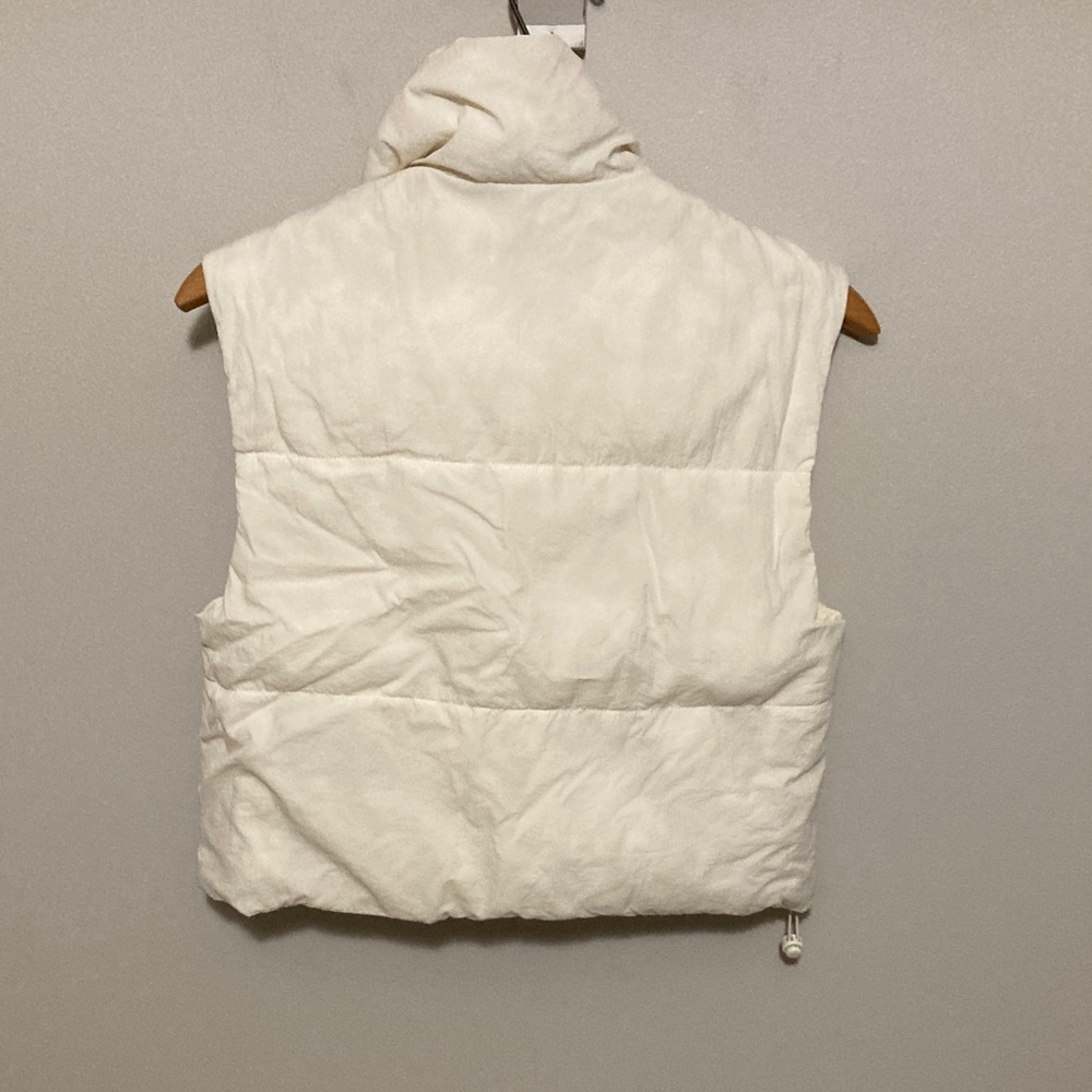 Love Tree Cream Puffer Vest with Bows, Size Small - Picture 8 of 10